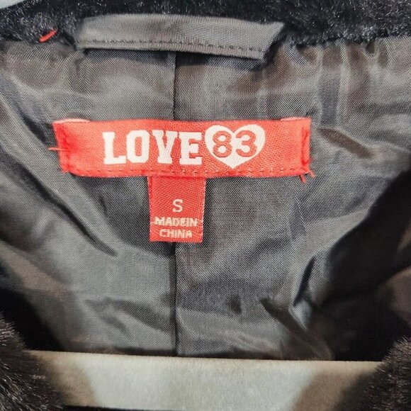 Love83 Faux‎ Fur Jacket in Black - Size Small - Picture 7 of 9